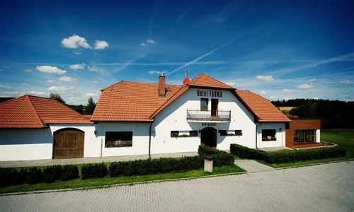 Hotel FARMA Pelhřimov