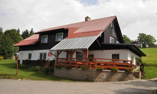 Pension Na Sychrově Benecko