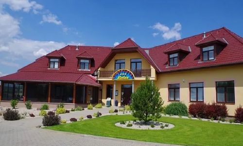 SPORTHOTEL RELAX Veletov