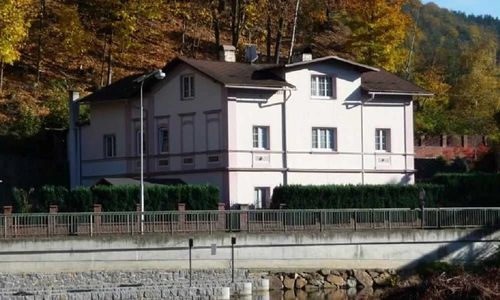 Penzion U splavu Loket