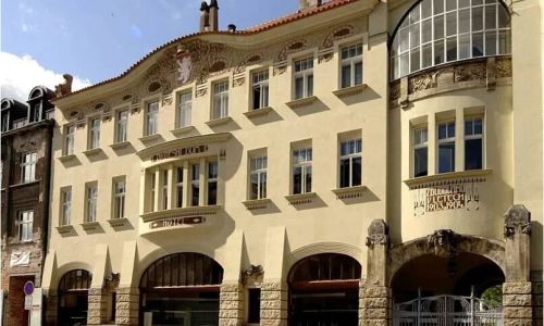 Hotel Okresní dům Hradec Králové