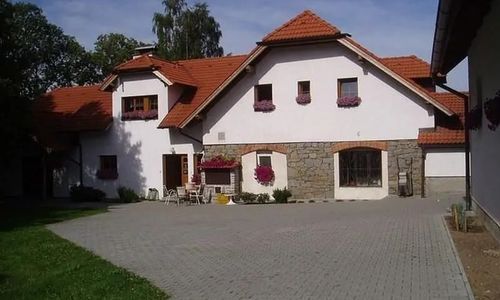 Penzion Brusinka Mochtín