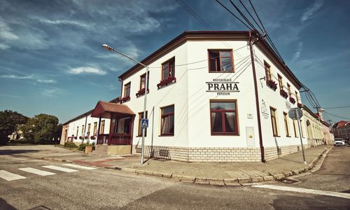 Restaurace a Penzion Praha Dolní Dunajovice