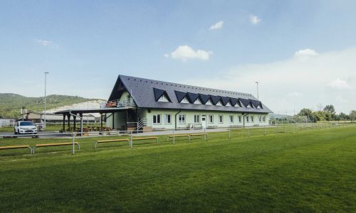 Penzion Na Hřišti Leština