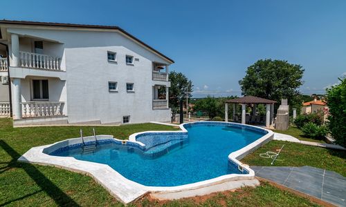 Nyaralóház Medencével Radmani, Porec - 16440 Radmani