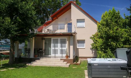 Sólyomfészek Vendégház Nagymaros