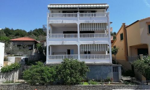 Apartments Lucija Ražanj