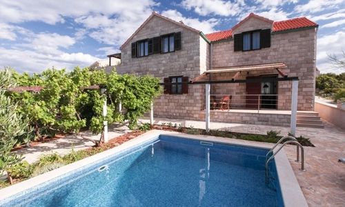 Vila Venecija Povlja