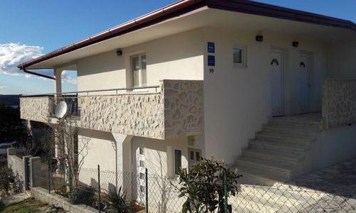 Aparmani Stela Gornji Karin