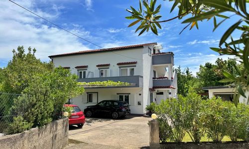 Apartmani Nikolic Šilo