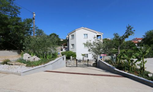 Apartments Mrakovcic Šilo
