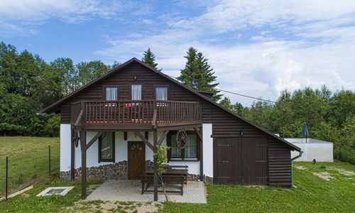 Casa de oaspeți Kristóf Ciumani