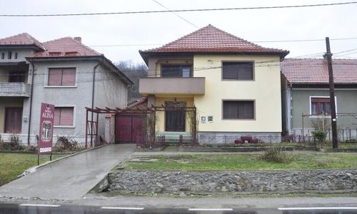 Casa de vacanță Alina Eșelnița