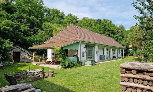 Két Bagoly Vendégház Vágáshuta