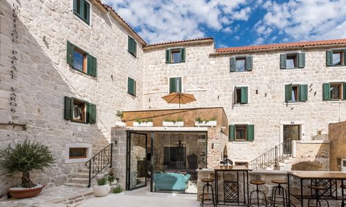 Heritage Palace Varos - MAG  Boutique Hotels Split