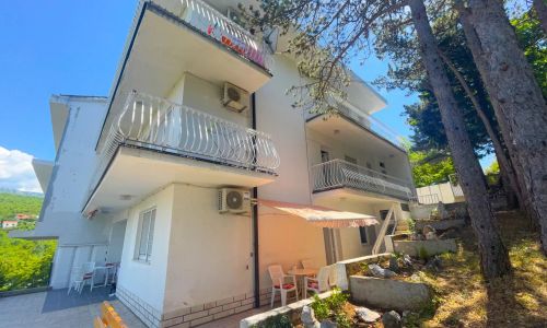 Apartmani Combaj Jadranovo