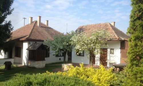 Telihold Vendégház Nagybörzsöny