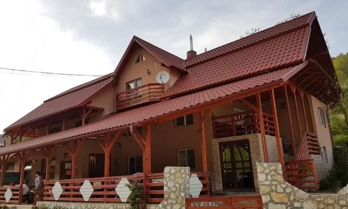 Cabana Daianna și Jessica Poiana Vadului