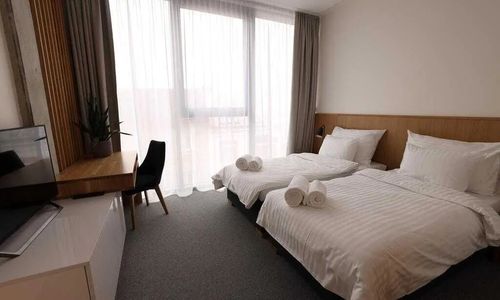 HOTEL SMETANOVA OBCHODNÍ GALERIE Vsetín