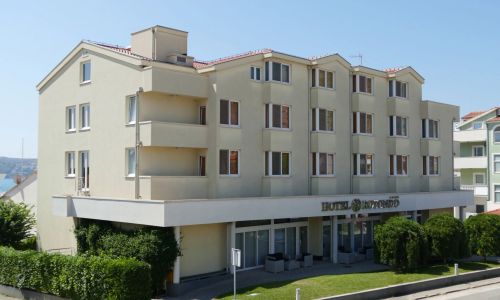 Hotel Rotondo Donji Seget