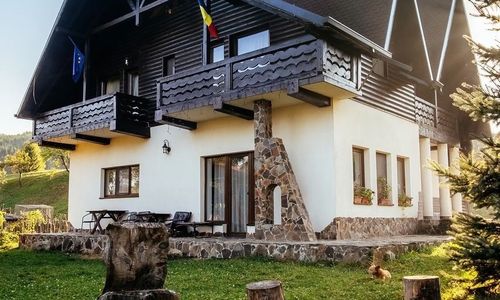 Pensiunea Floarea Bucovinei Vama