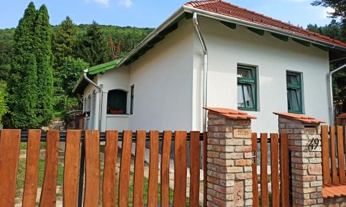 Eszkála Vendégház Uppony