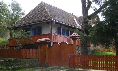 Casa de oaspeți Csaba și Hambar Șiclod