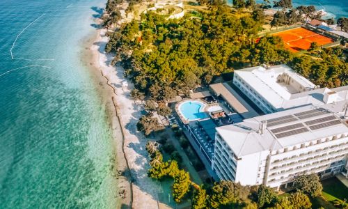 Hotel Pinija Petrčane