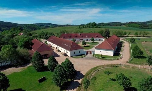 Statek Benice Chrášťany