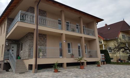 Flamingó Apartmanház Hévíz