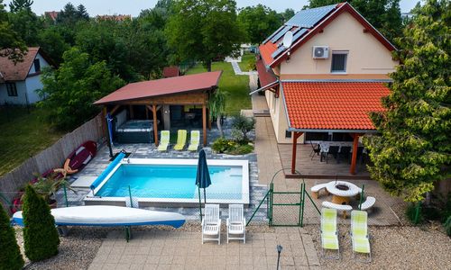 Kozák Apartman és Horgászház Békésszentandrás