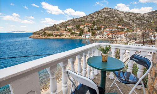 Apartman Starigrad - CKV569