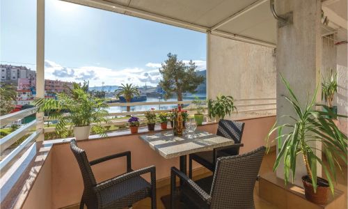 Apartman Ploče - CDR410