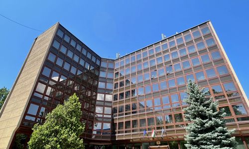 E*Stella Hotel** és Vendégszobák Eger