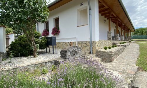 Gereblyekő Vendégház Arka