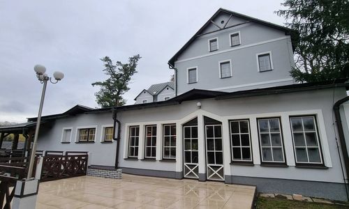 Hotel AURI Rudník
