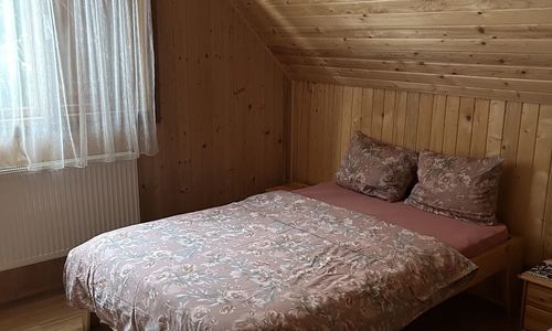 Cabana Zöldfenyő Vărșag