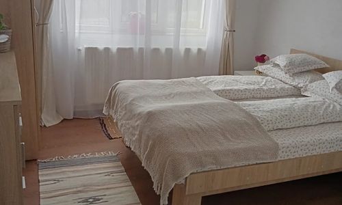 Căsuța din Deal Vaideeni