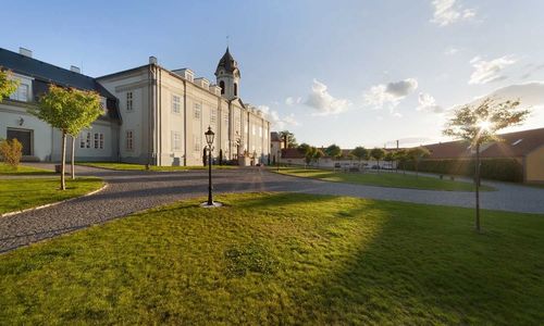 Hotel Panství Dlouhá Lhota