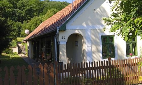 Ódon Kulcsosház Bálványos