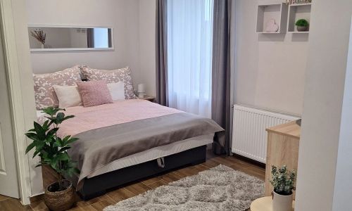 Várfal Apartman Eger