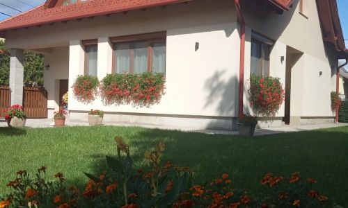 Hajós Vendégház Kisoroszi