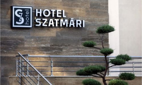 Hotel Szatmári & Étterem Jászberény