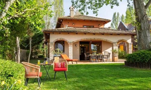 104 - Balatonszárszó Vízparti Luxus Nyaraló