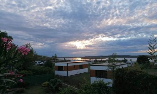 Surfcamping Relax Premium Modul Apartman Gárdony