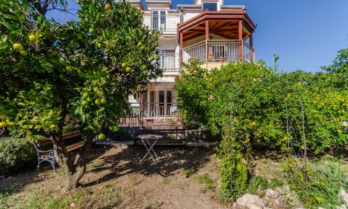 Apartment Benzon Kastel Stafilic