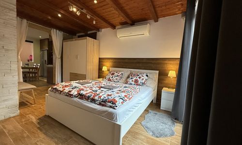 Erika's House*** Érd