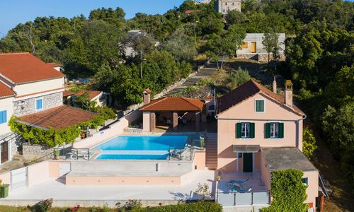 Villa Magnolia Mali Iz