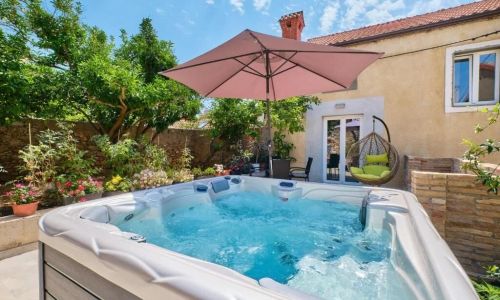 Apartmanok Parkolóhellyel Mali Losinj, Losinj - 19618 Mali Lošinj