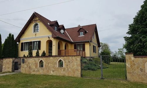 Márkói Vendégház - kapu a Bakonyra